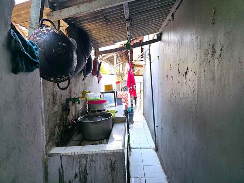 rumah samping fasum kota harapan indah bekasi