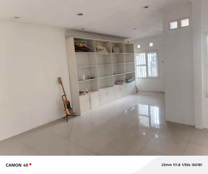 rumah sarijadi kota bandung dekat tol pasteur sukaraja