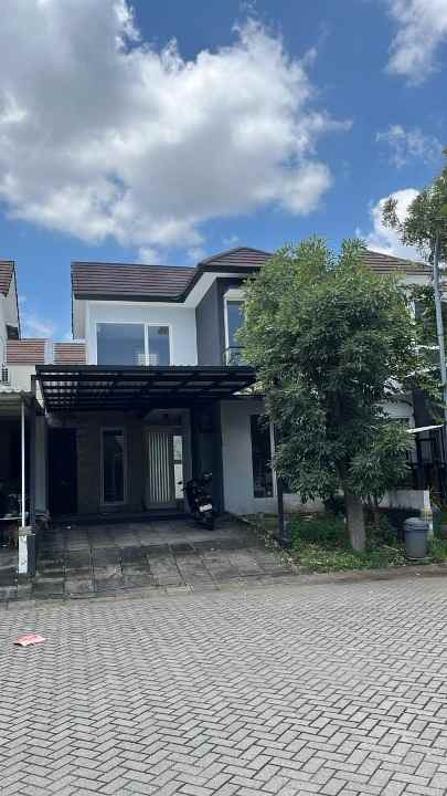 rumah second 2 lantai siap huni citraland utara