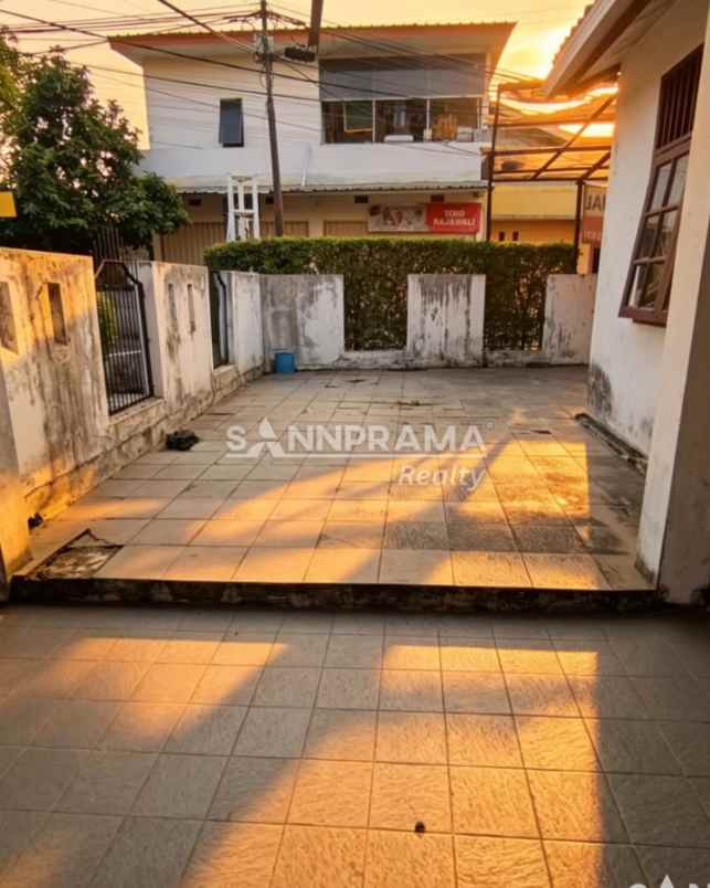 rumah second tanah luas beji richrin