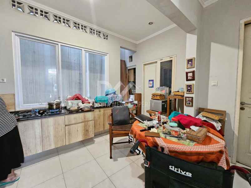 rumah secondary siap huni cluster graharaya tangsel