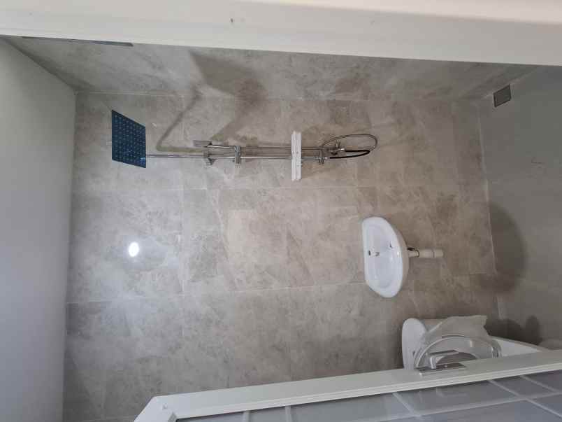 rumah siap huni di rengganis residence 2 jember