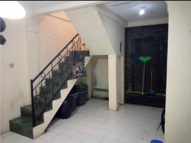 rumah siap huni dipamulang estated pamulang timur