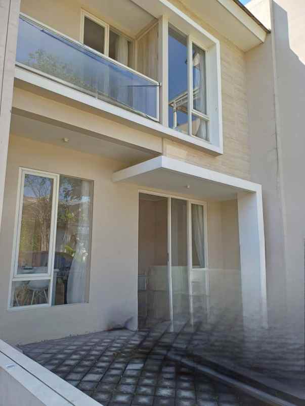 rumah siap huni furnished juanda land nego tipis