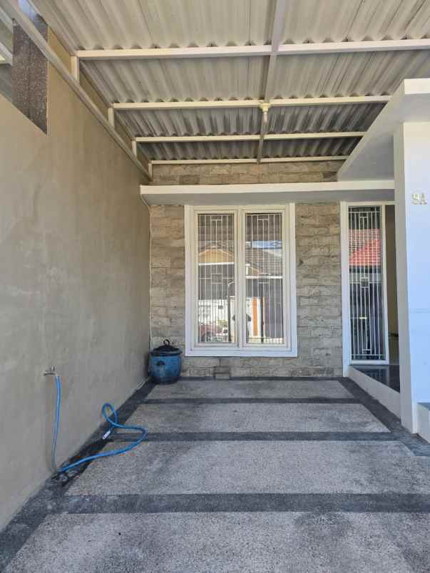 rumah siap huni nirwana eksekutif araya surabaya