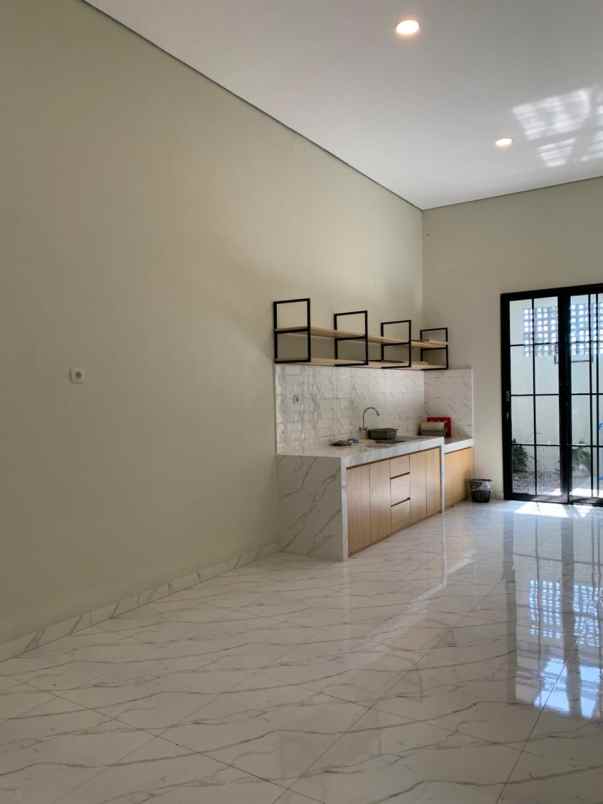 rumah spek mewah ungaran barat kab semarang dekat