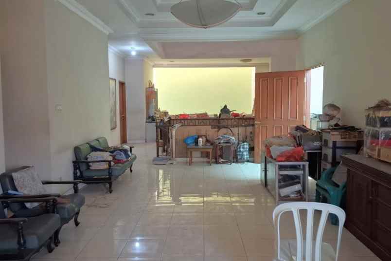 rumah strategis mandala tomang jakarta barat