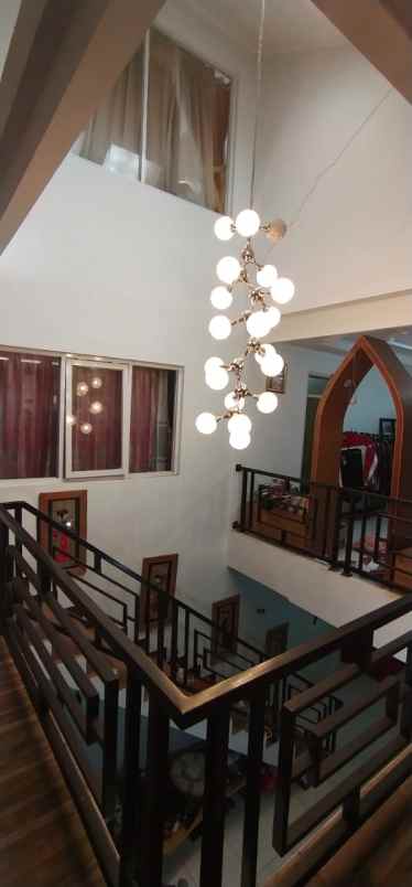 rumah tinggal plus 5 kamar kost kota lembang