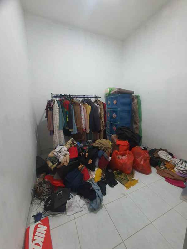 tanah 262m2 bonus rumah area sektor 9 bintaro termurah
