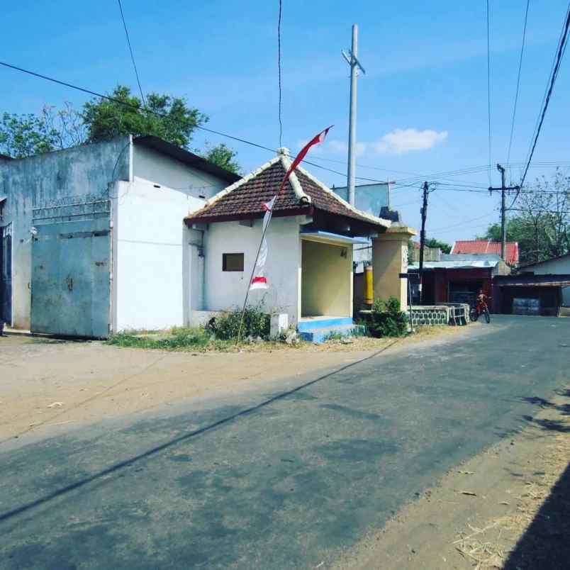 tanah berbek nganjuk