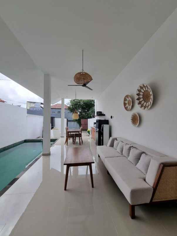 villa baru di jimbaran bali dekat kfc dan mcd