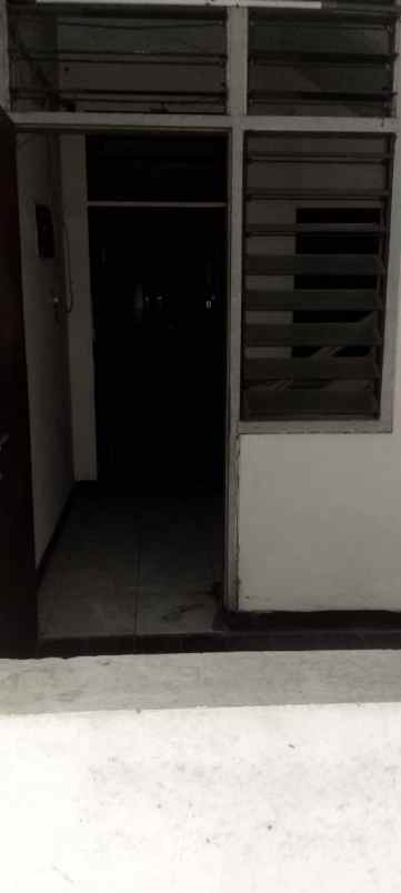 2 ruko jejer permata juanda