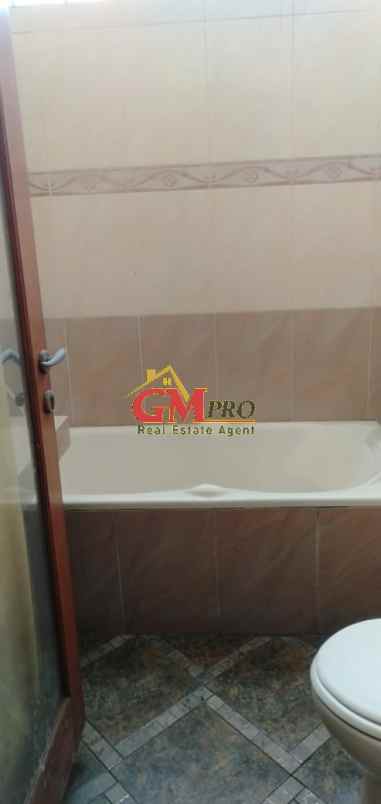 660 rumah terawat di bkr kembar bandung pusat