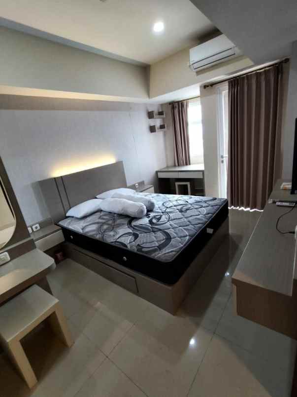 apartemen grand dharmahusada lagoon full furnish