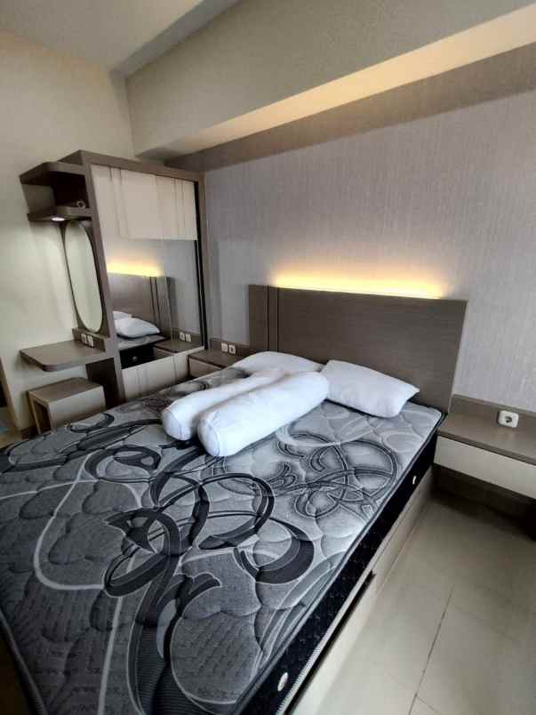 apartemen grand dharmahusada lagoon full furnish