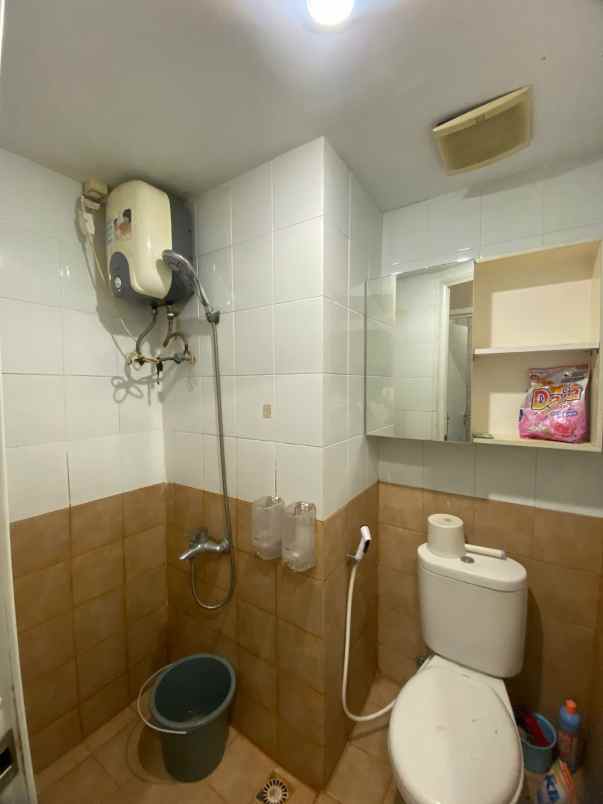 bulanan sewa 2 bedroom apartment green pramuka city