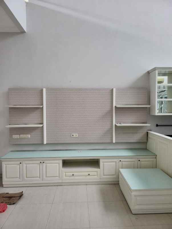 dharmahusada indah minimalis full furnish istimewa