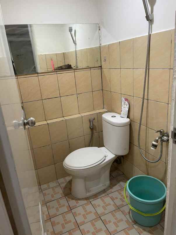 dijual 3 unit apartemen green pramuka