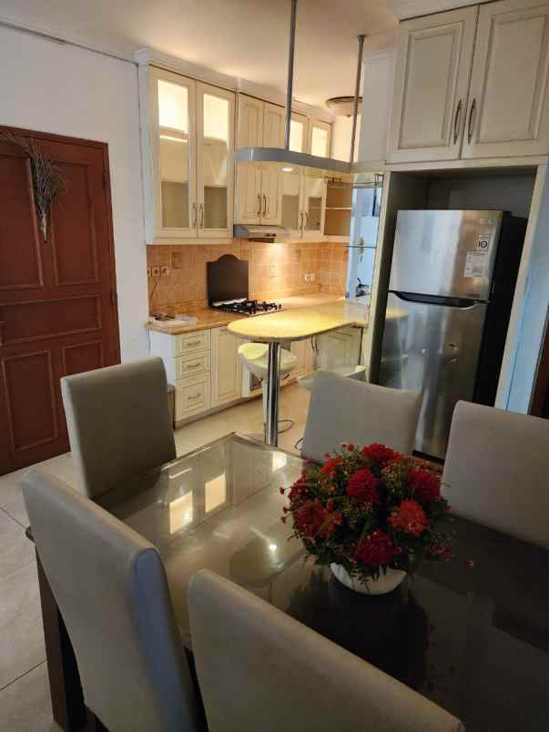 dijual apartemen apartemen gading mediterania