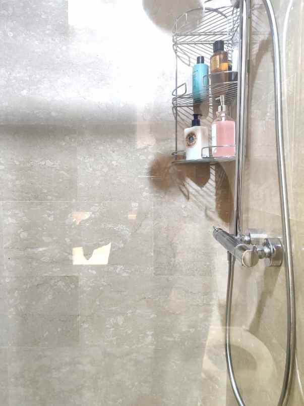 dijual apartemen apartemen menteng park