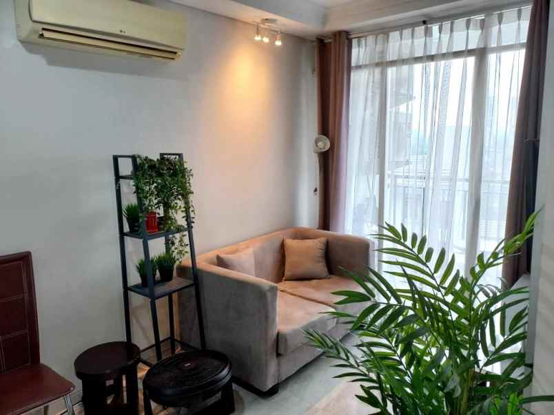 dijual apartemen jl warung jati barat