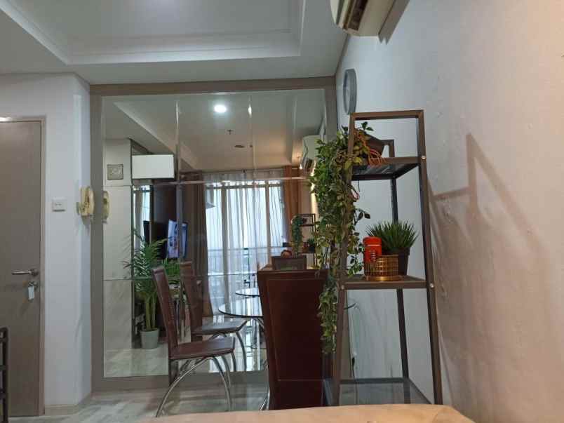 dijual apartemen jl warung jati barat