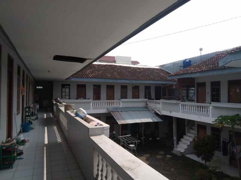 dijual cepat kost strategis
