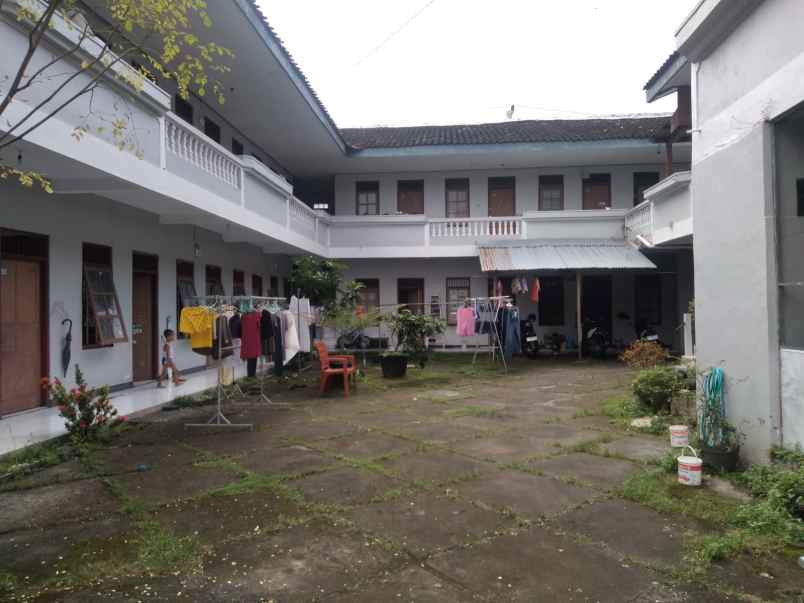 dijual cepat kost strategis