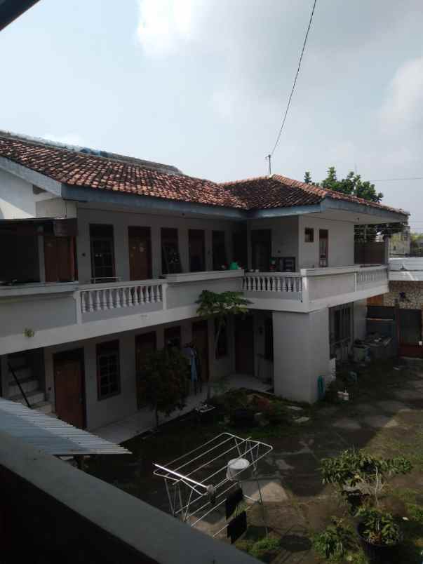 dijual cepat kost strategis