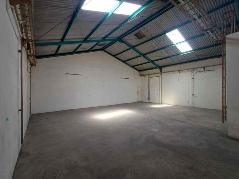 dijual depo pergudangan area sidoarjo