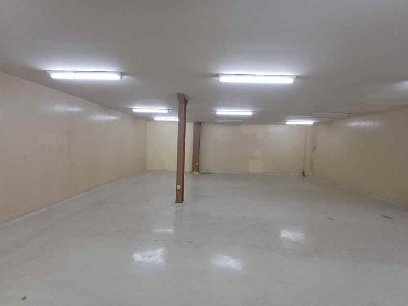 dijual depo pergudangan area sidoarjo