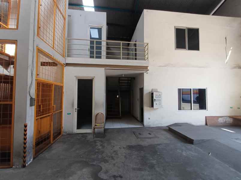 dijual depo pergudangan area sidoarjo