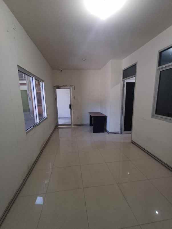 dijual depo pergudangan area sidoarjo
