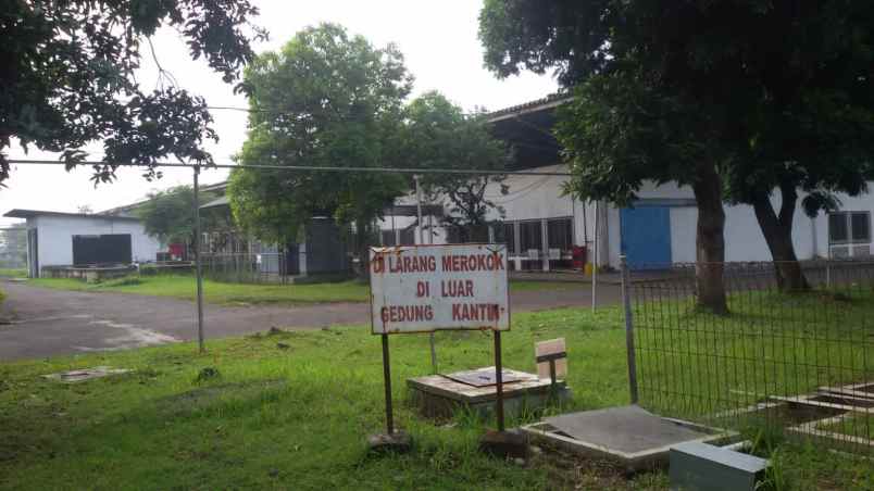 dijual gudang ex pabrik garmen di mojokerto