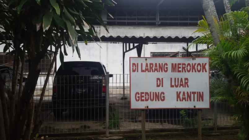 dijual gudang ex pabrik garmen di mojokerto