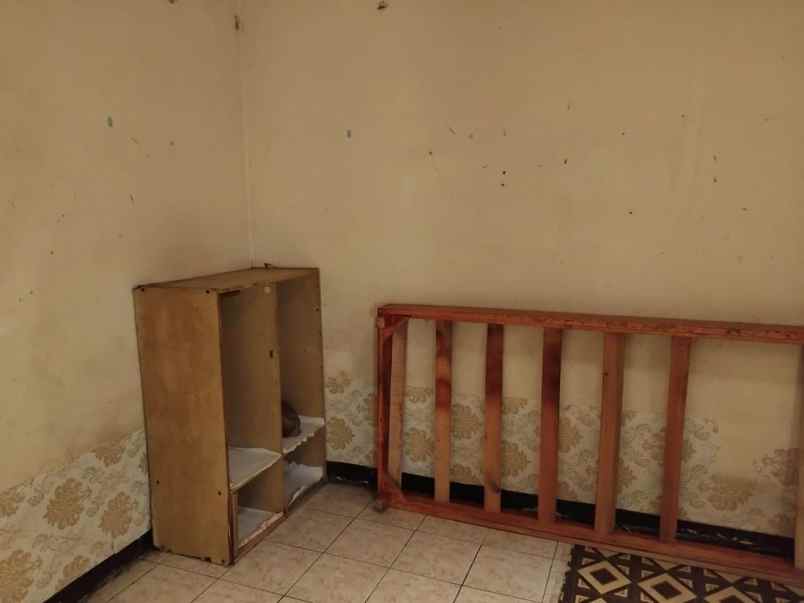 dijual kost jl antapani