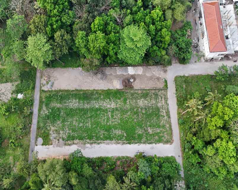 dijual kost jl kaliurang km 12