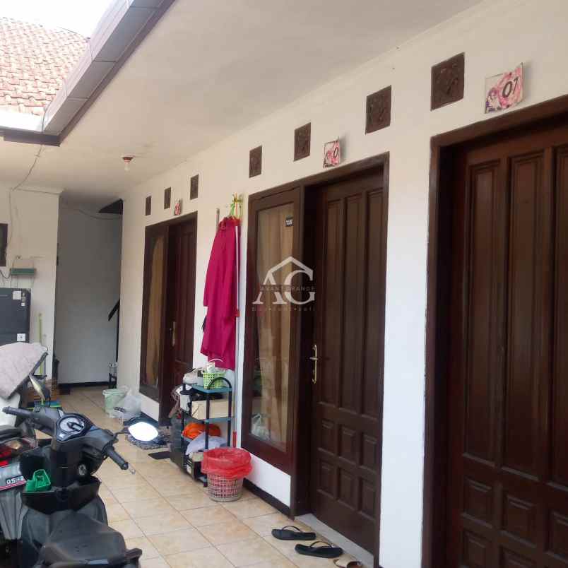 dijual kost jl kedawung malang