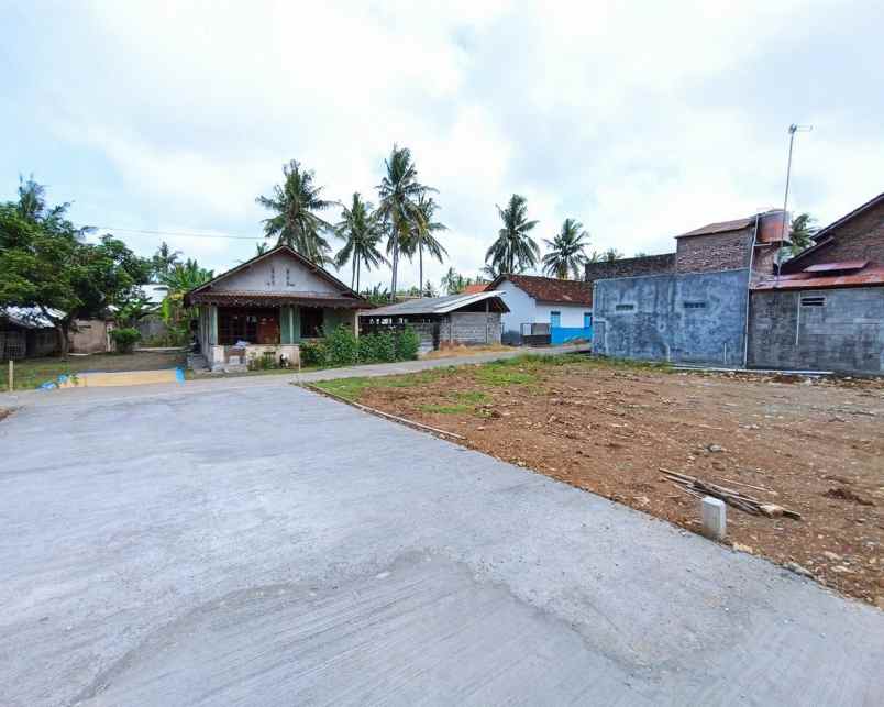 dijual kost jl kyai ronggo soropadan