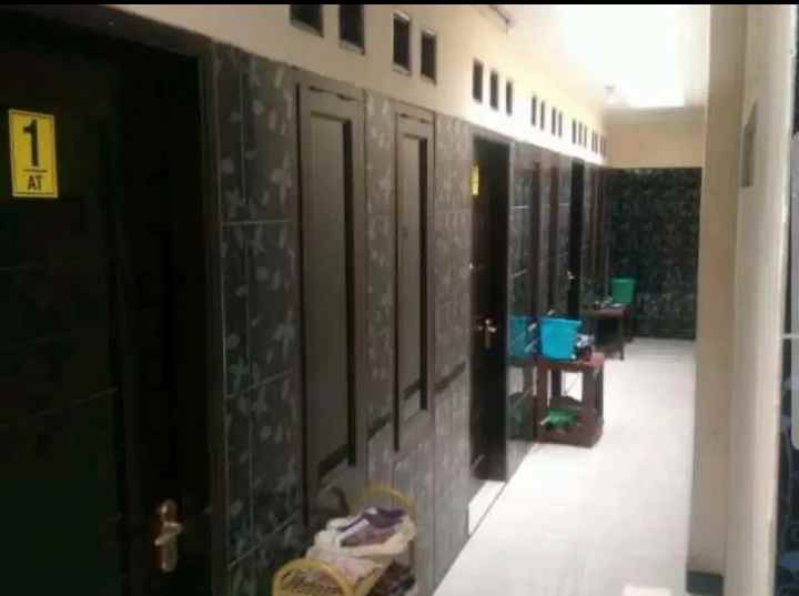 dijual kost jl pelisiran tamansari