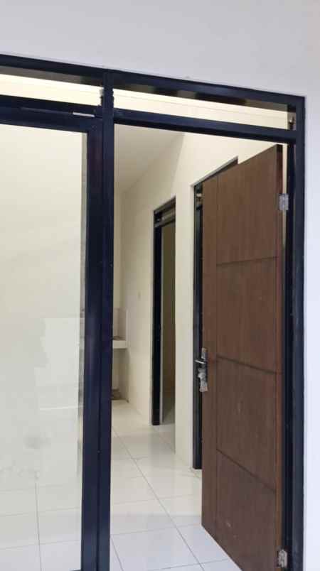 dijual kost jl sariwangi bandung