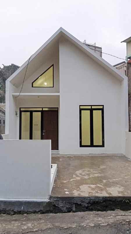 dijual kost jl sariwangi bandung