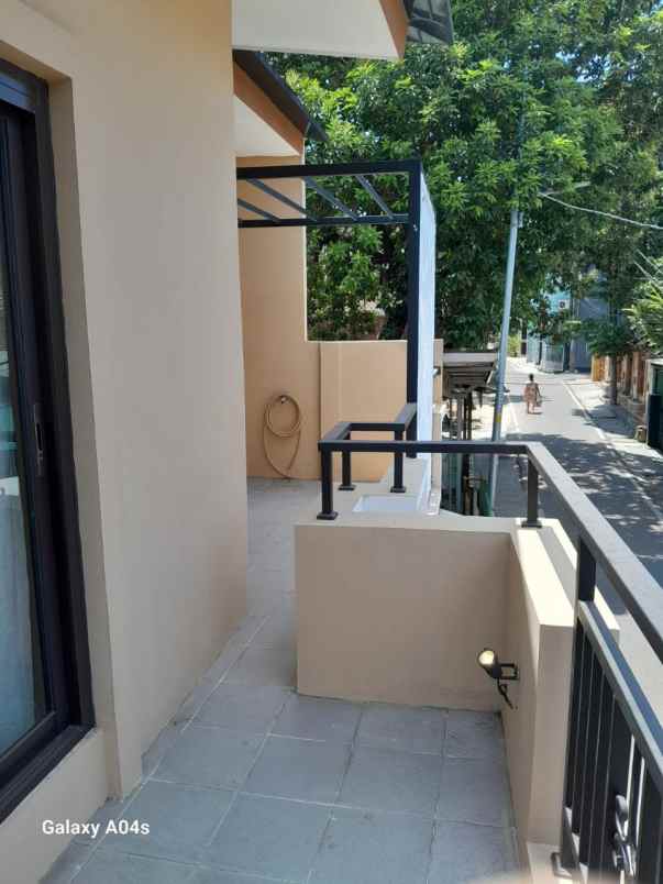 dijual kost jl smp ceger cipayung jaktim