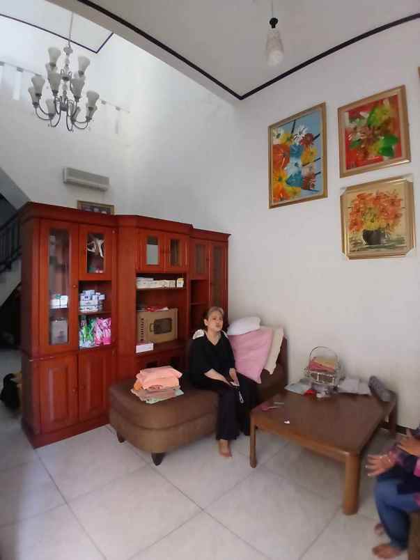 dijual kost perumnas beji depok
