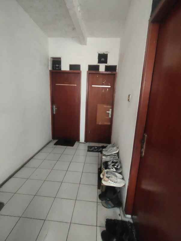 dijual kost rawa badak