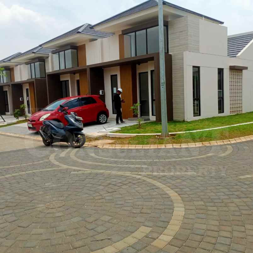 dijual murah rumah baru