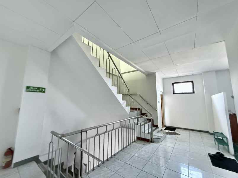 dijual ruko gudang kantor jalan mampang prapatan raya