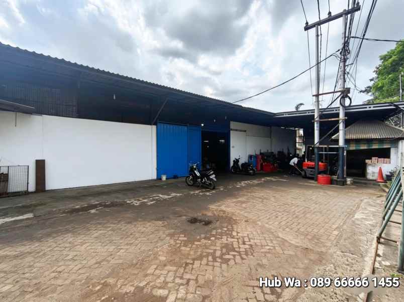 dijual ruko gudang kantor jalan raya mauk sepatan