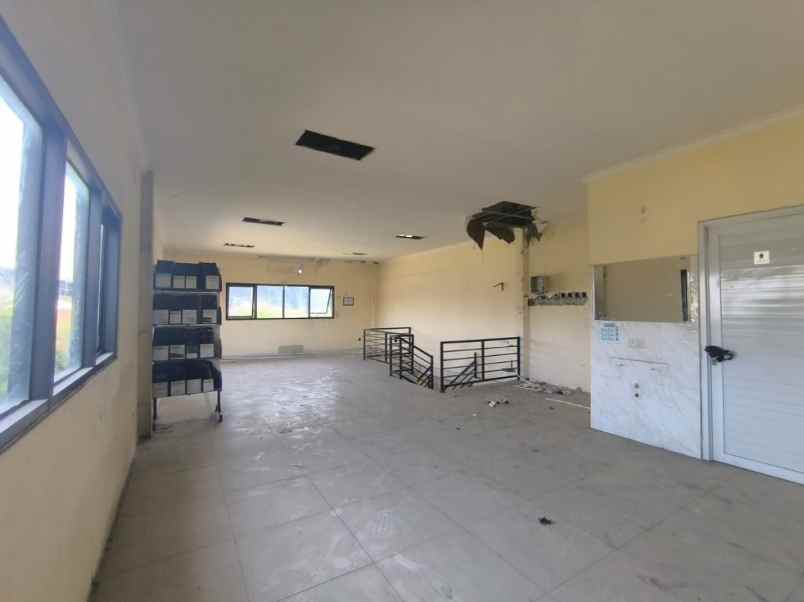 dijual ruko gudang kantor jalan raya setu bekasi