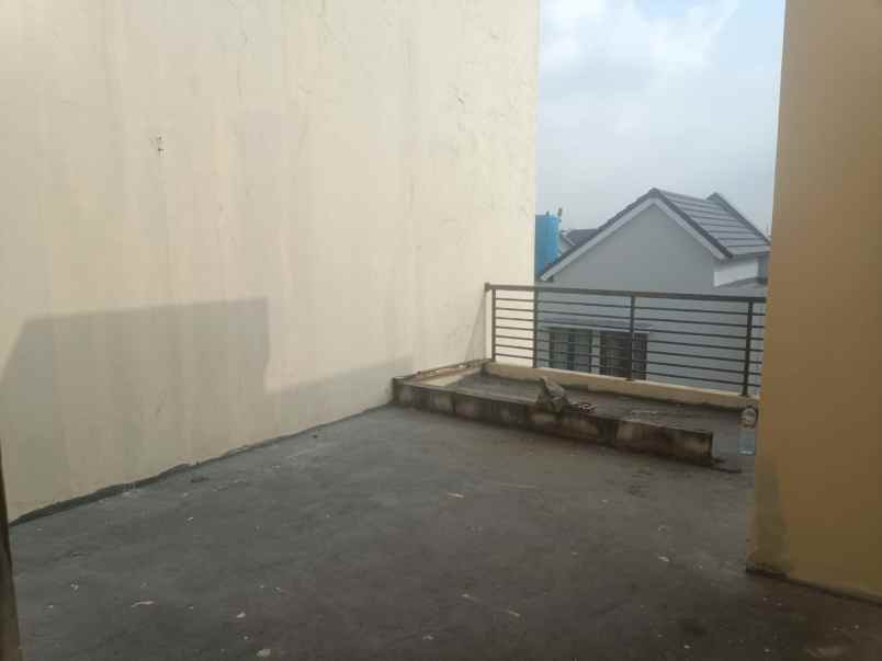 dijual ruko gudang kantor jalan raya simphoni kota